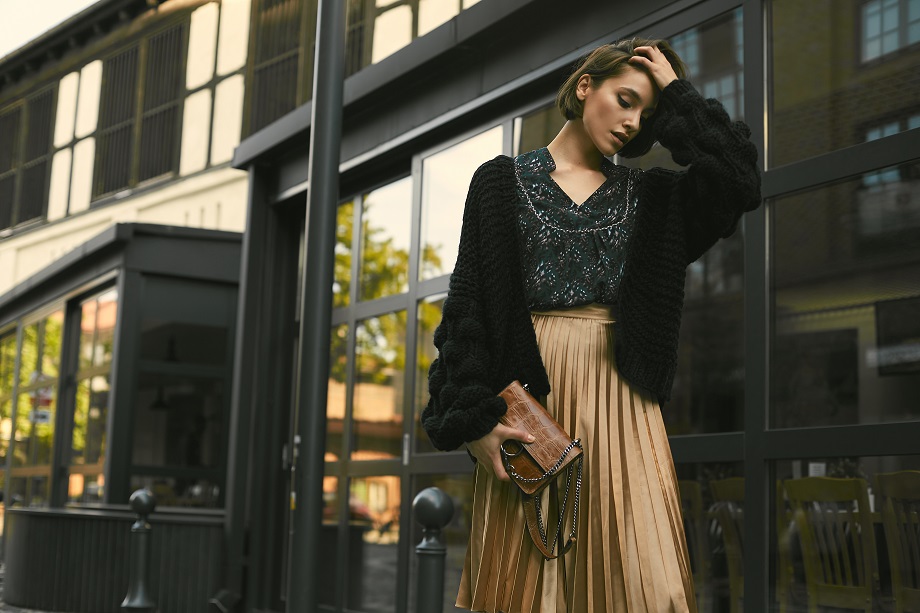 Cu trenduri vechi înainte, la trenduri noi,&nbsp;înapoi!